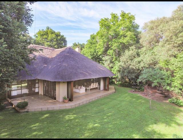 4 BEDROOM HOUSE FOR SALE IN LAKELAND ESTATE